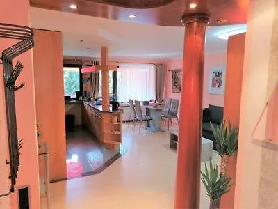 Top Ferienwohnung Mit Tiefgaragenstellplatz, Auch Fuer Laengere Aufenthalte * Sasbachwalden